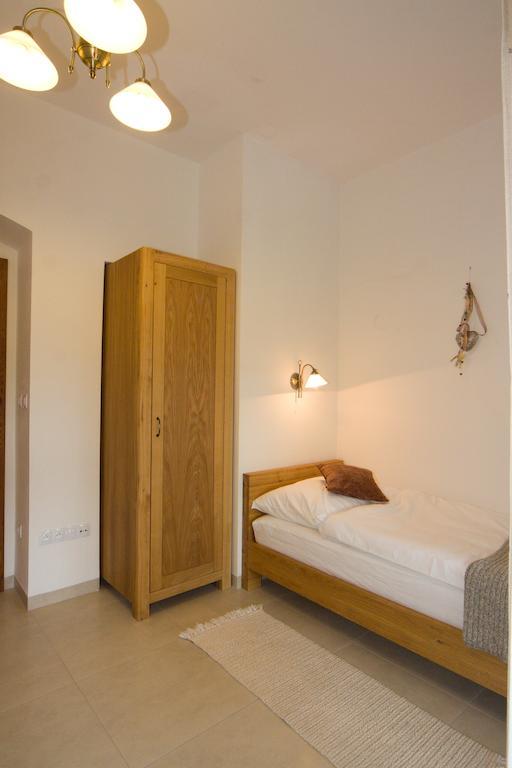 Penzion Stara Vapenka Svinná Kamer foto